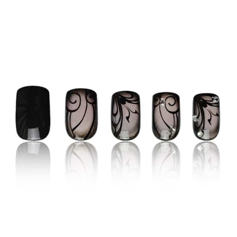 ショートスクエアプレスオンネイル ヌードベース ブラックレー - Full Cover Adhesive のレビューと価格